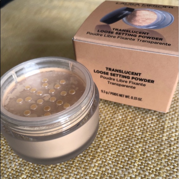 Laura Mercier makeup - Picture 3 of 13